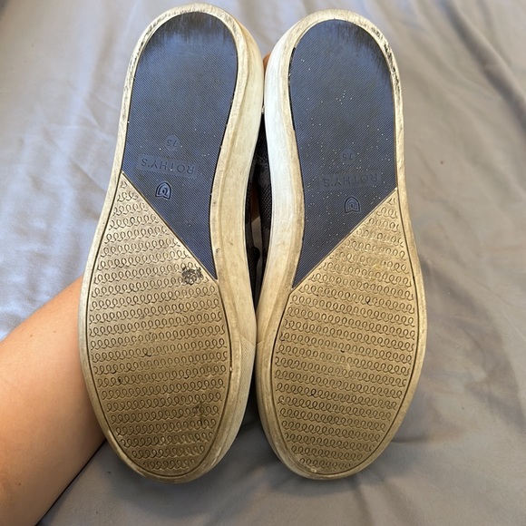 Rothy’s cheetah print slip on shoe - Picture 5 of 5